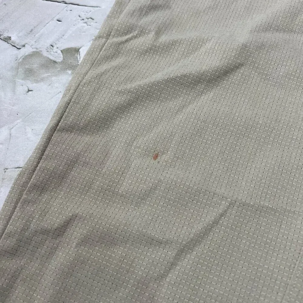 Lululemon Commission Slim Pant Ventlight SIZE 31 Gray Beige Chino